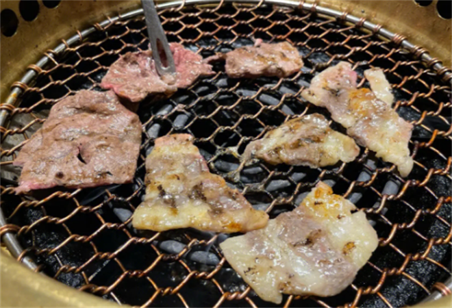 九阪居烤肉料理加盟