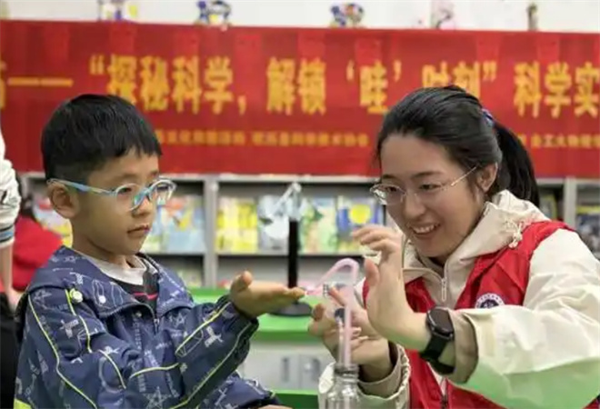 大麥科學(xué)實(shí)驗(yàn)課加盟